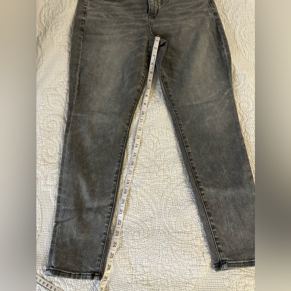 EUC AMERICAN EAGLE grey skinny size 14 short - Picture 2 of 6